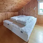 Pet Friendly In *